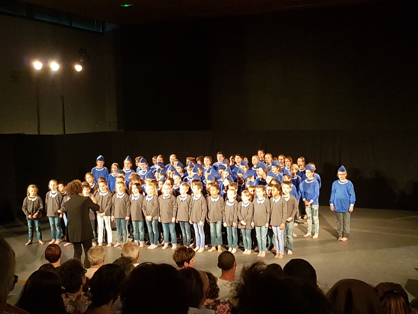 "14/18 en chansons", une  comédie musicale avec les élèves de l'école Eusèbe Bombal d'Argentat sur Dordogne