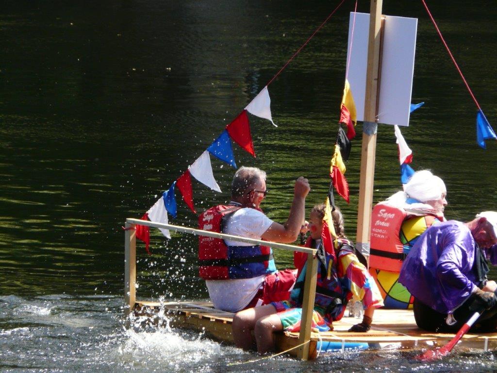 Comité de Jumelage Argentat-sur Dordogne/Bad König Comité de Jumelage Argentat-sur Dordogne/Bad König